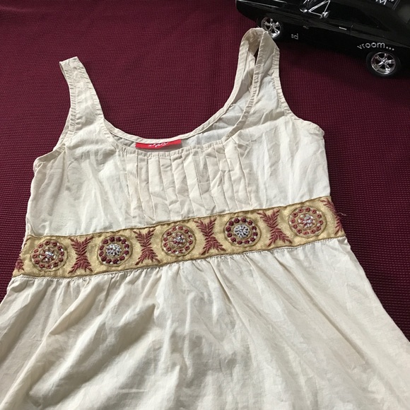 Lipsy Beige Tank Top with Unique Details - Picture 2 of 7